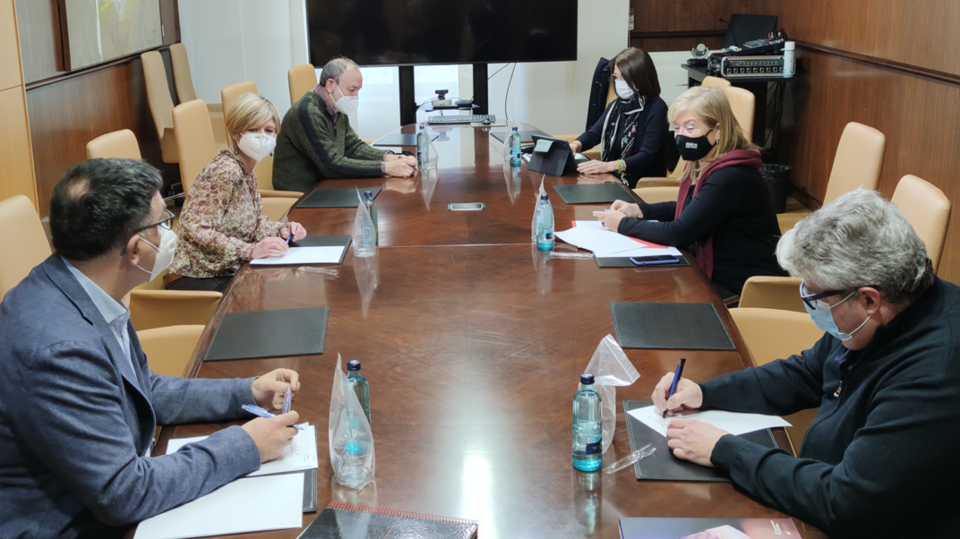 La presidenta de la Diputació de Tarragona rep la consellera de Cultura