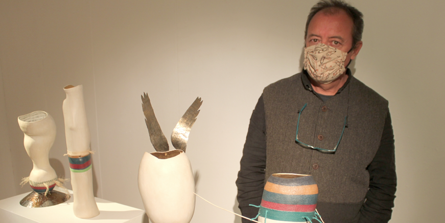 Jose Davila exposa escultures de ceràmica a la Sala Marsà