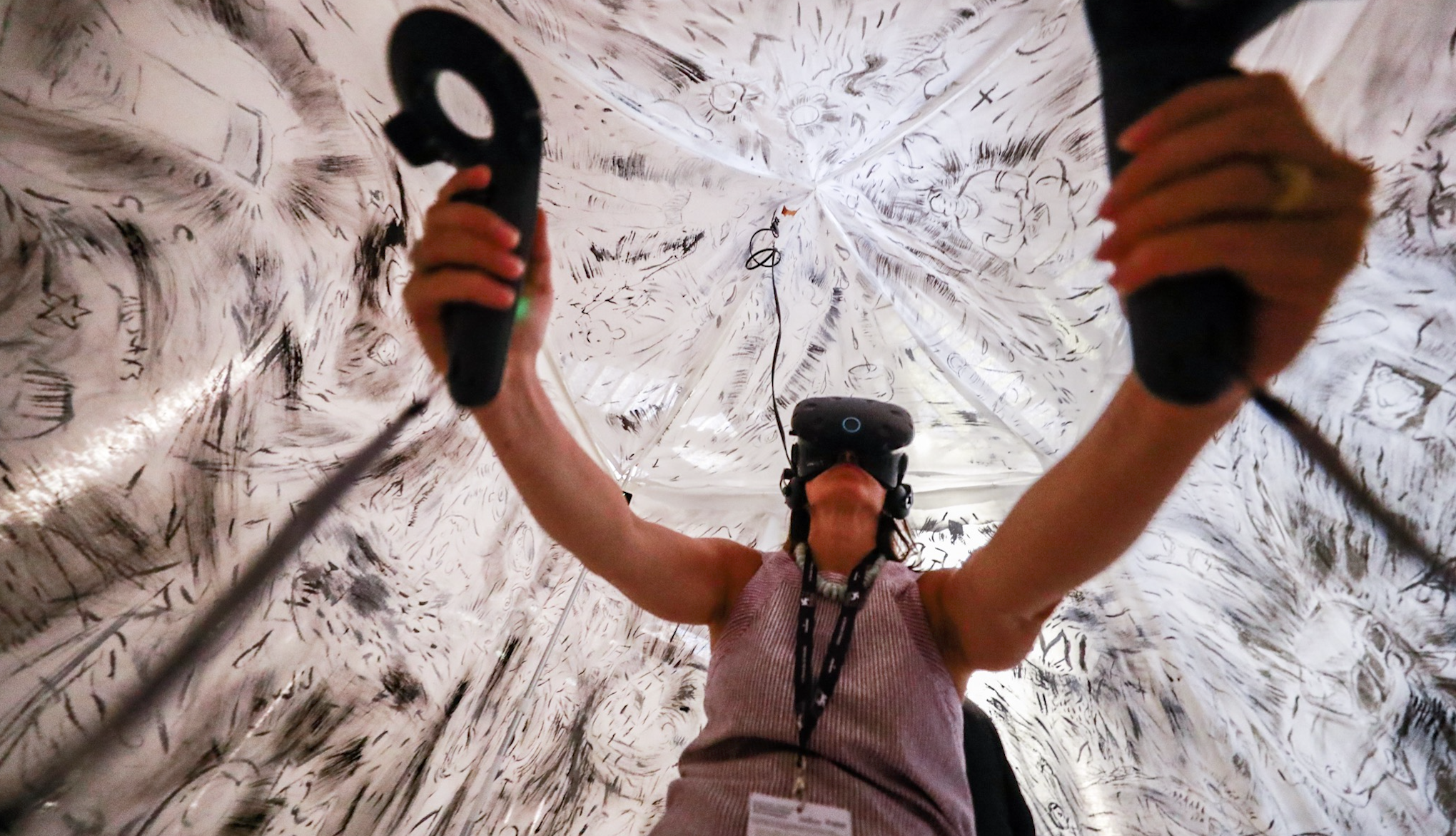 El centre ESPRONCEDA mostra els treballs de realitat virtual de la Biennal de cine de Venècia