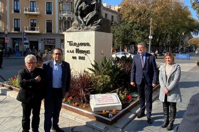 Tarragona dedica una plaça a l\'escultor Julio Antonio