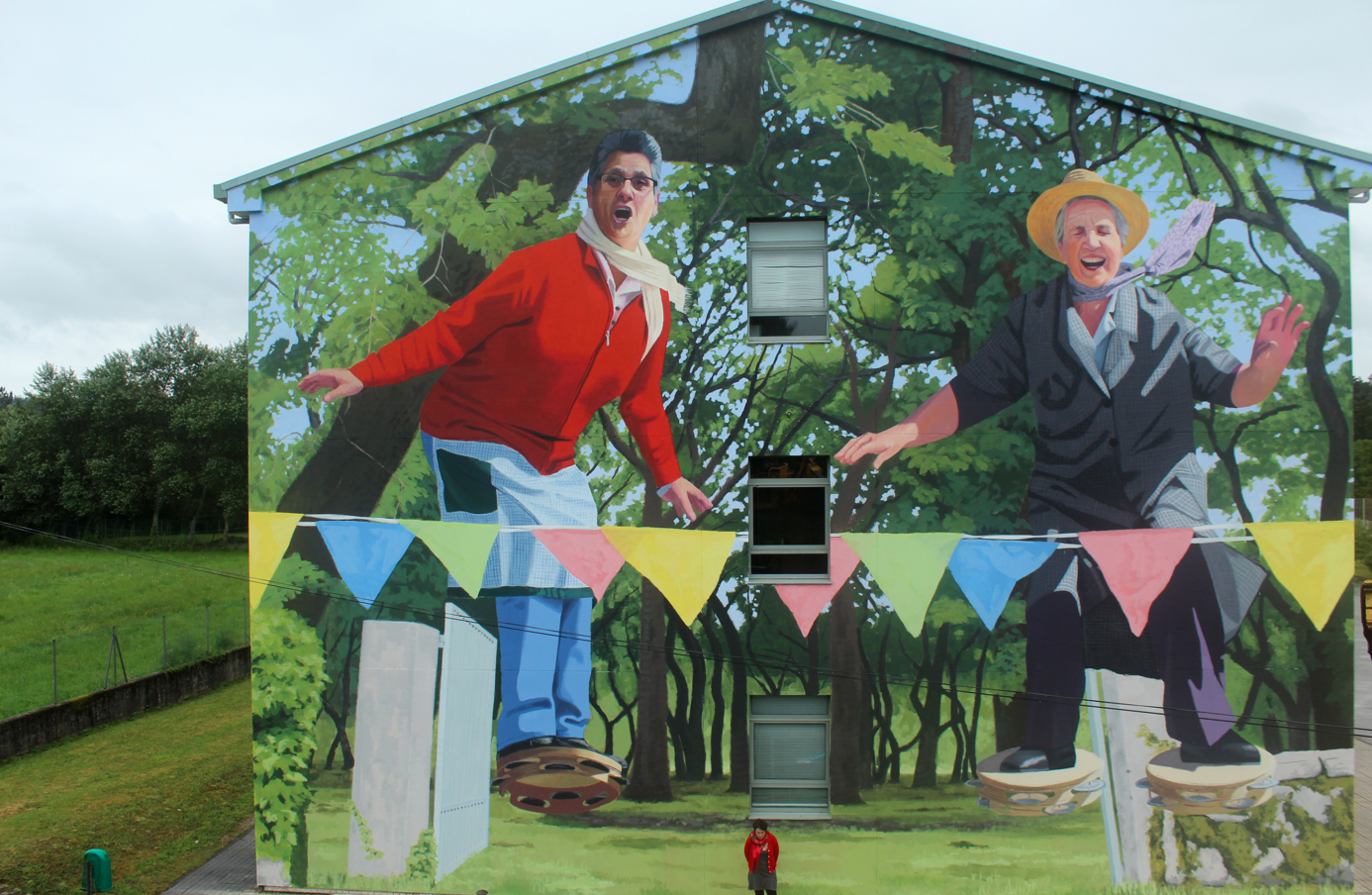 L’artista gallec Yoseba MP pintarà un mural a la plaça de Guernica