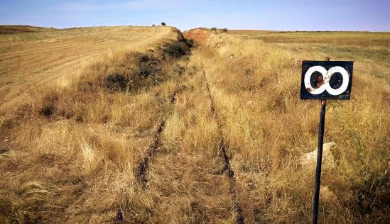 La catorzena estació de Greta Alfaro a la Galeria Rosa Santos