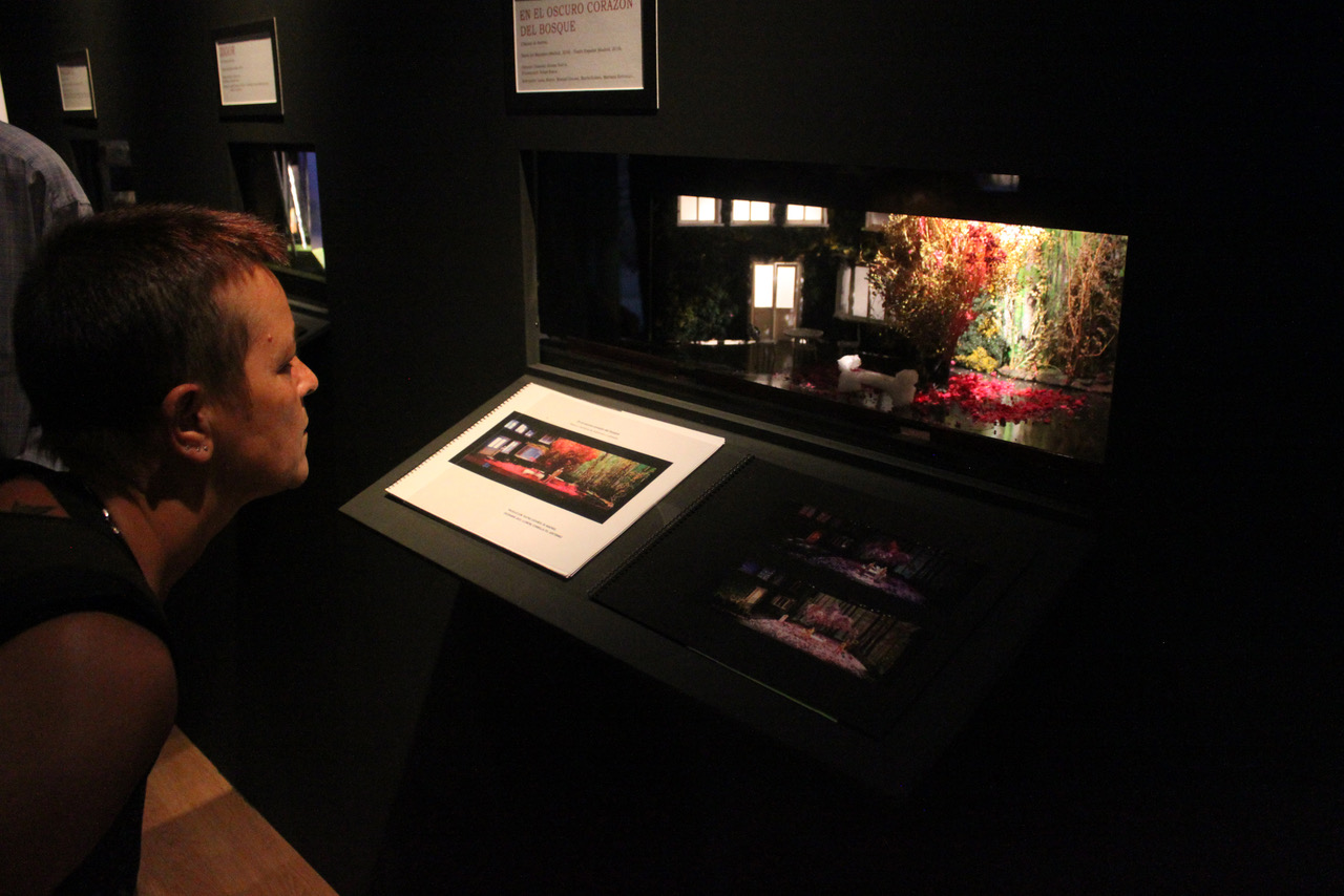 Tàrrega posa de relleu en una exposició l’obra de l’escenògraf Llorenç Corbella