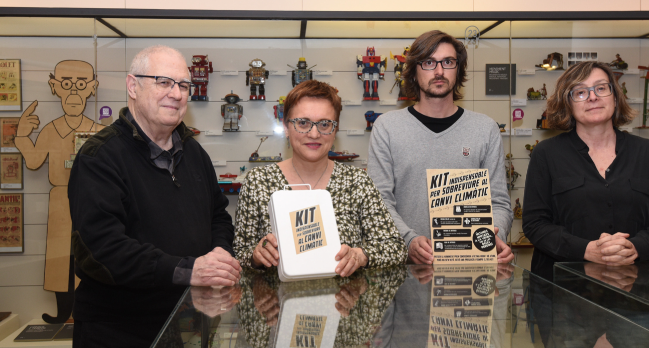 Donació del Kit de supervivència al Canvi Climàtic al Museu del Joguet