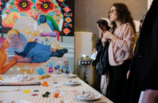 Fira d\'Art Hybrid arriba a la tercera edició amb gran afluència d\'públic