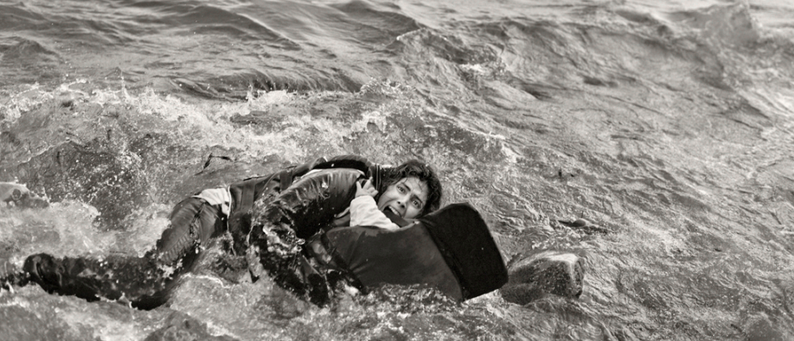 El Cercle de Belles Arts ret homenatge al treball de 40 fotoperiodistes