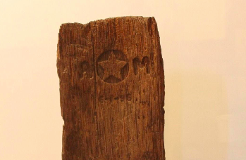 La cadira de Maceo viatja a Cuba gràcies a l’Ajuntament