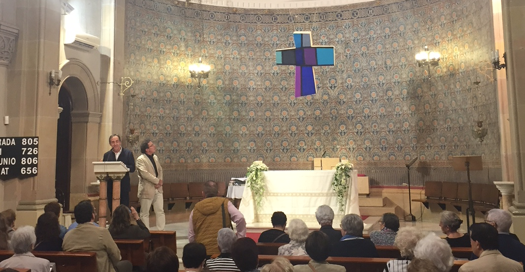 Miquel Paton presenta una obra d\'art sacre a la Parròquia St. Eugeni I