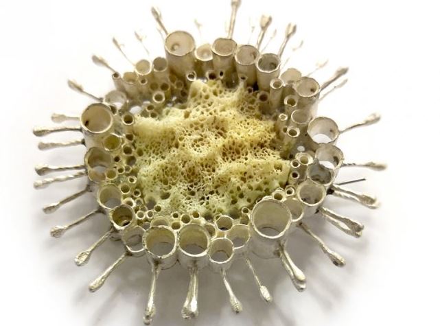 Les traces de S. Serra i C. Giménez a la Galeria Context