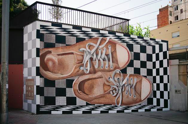 El duo argentí Medianeras Murales, nou mural del 12+1