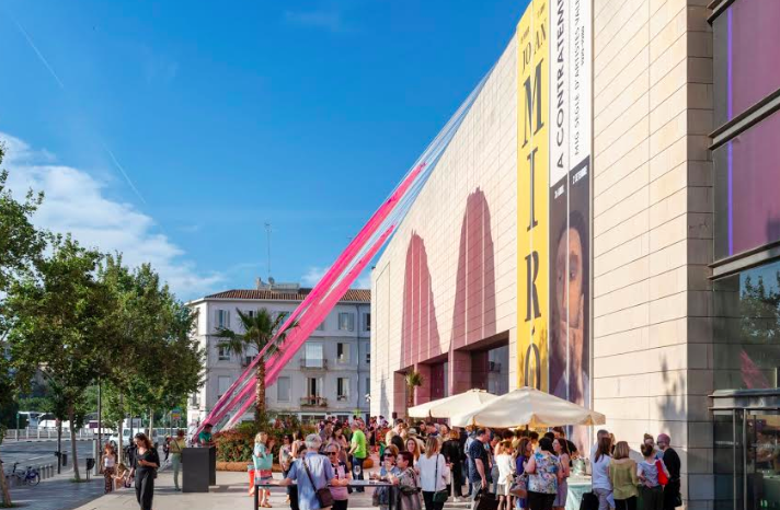 L\'IVAM, entre les millors institucions culturals del món segons artfacts.net