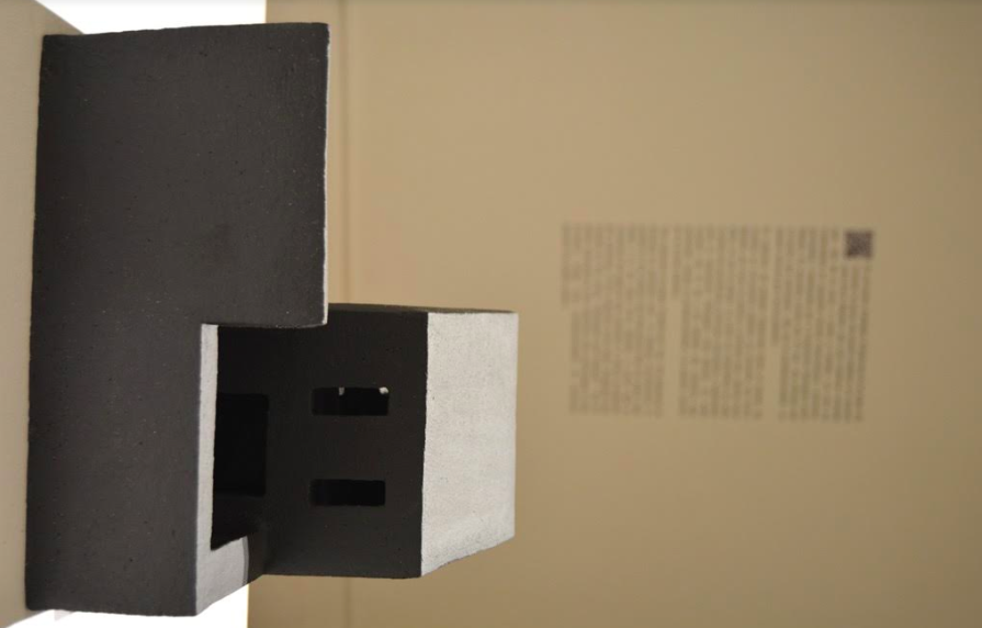 47 artistes dialoguen amb l\'obra d\'Enric Mestre al Museu Nacional de Ceràmica