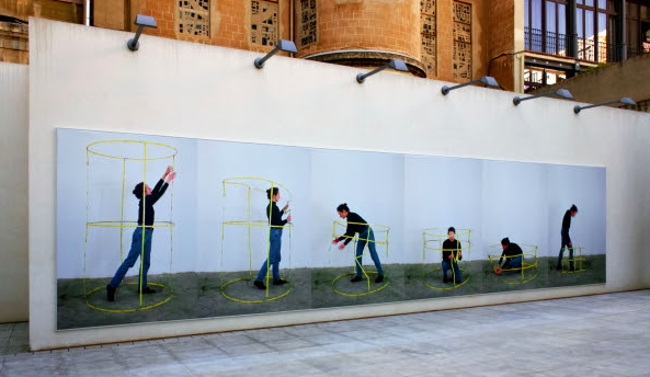 Antoni Abad es mesura a la Fundació Suñol