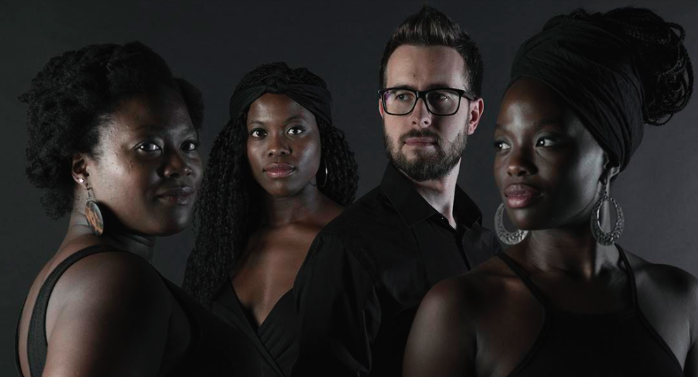 La música de Joana Gomila i The Sey Sisters clausura la mostra \