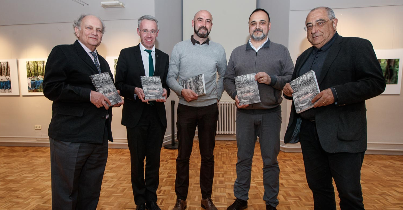 La Diputació de Girona edita un llibre sobre el món de l’art i l’escultura