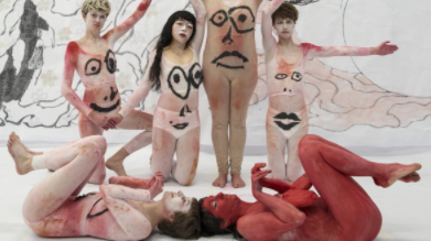 Marvin Gaye Chetwynd presenta la seva obra de la mà de la Fundació Han Nefkens