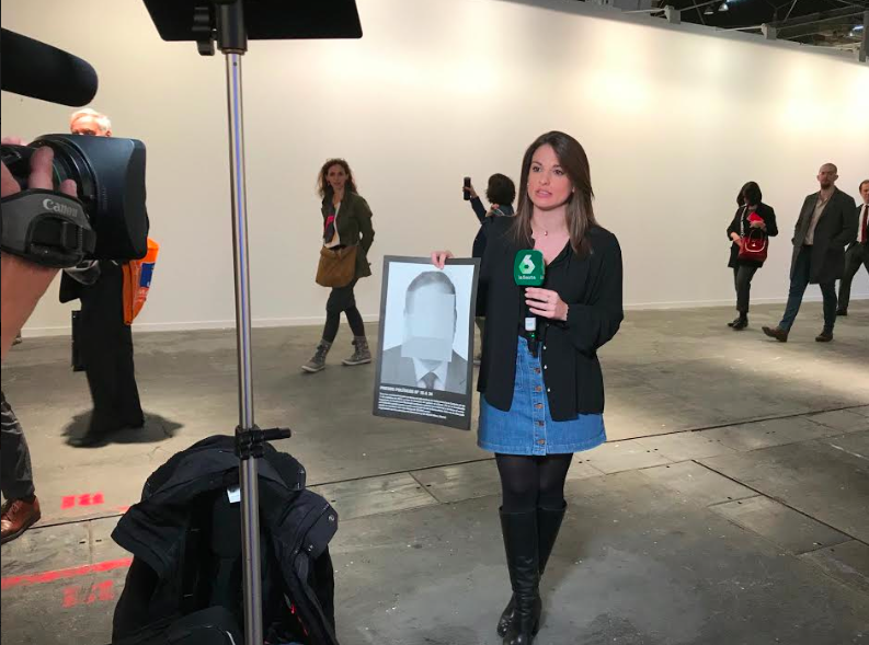 Arco 2018: Ifema fa retirar 24 fotografies de la sèrie Presos polítics de Santiago Sierra