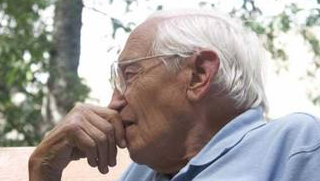 Un amic del Museu del Joguet, Francesc Castanyer, compleix 102 anys