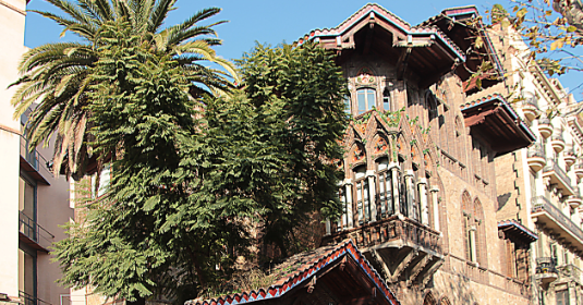 Distòpies, vacunes, transgènics i teràpies a debat a la Casa Golferichs