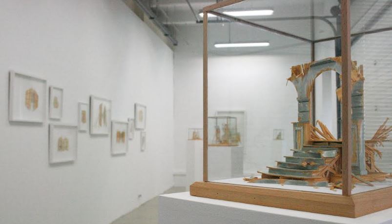 Tres joves comissaris programen el Centre Párraga