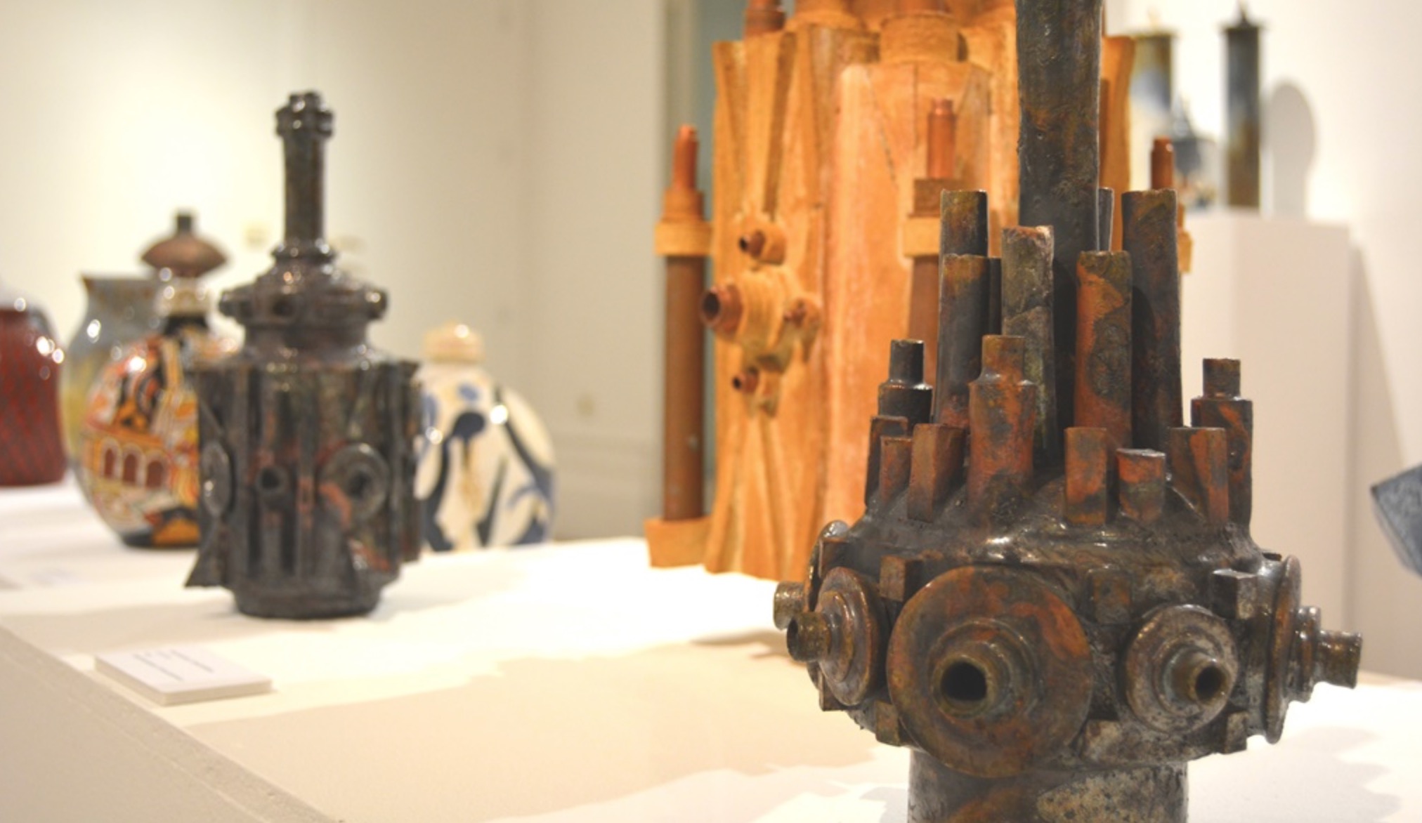 Retrospectiva del ceramista Vicente Espinosa al Museu Nacional de la Ceràmica