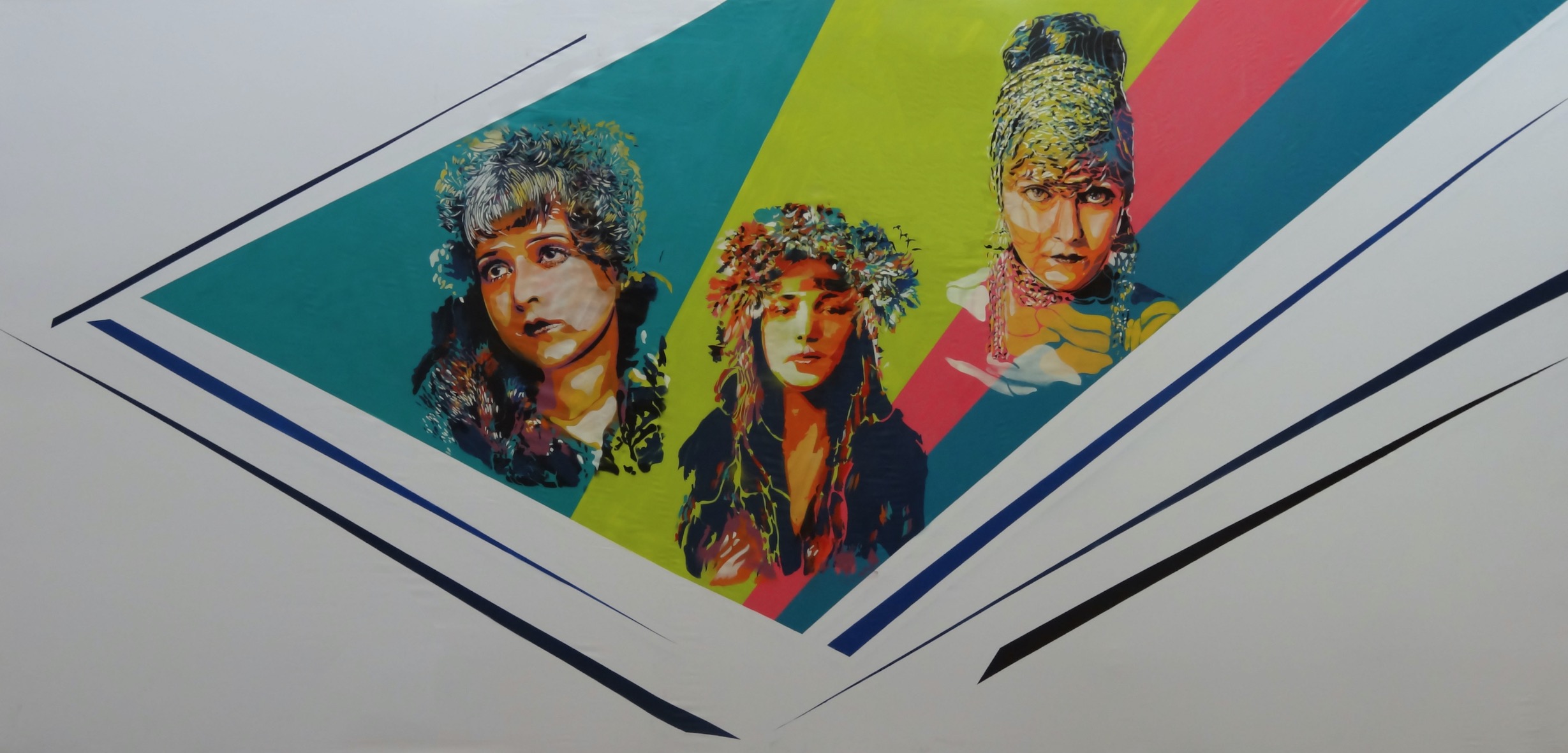 L\'artista urbana Andrea Btoy rep el Pinzell de Cuixart 2017