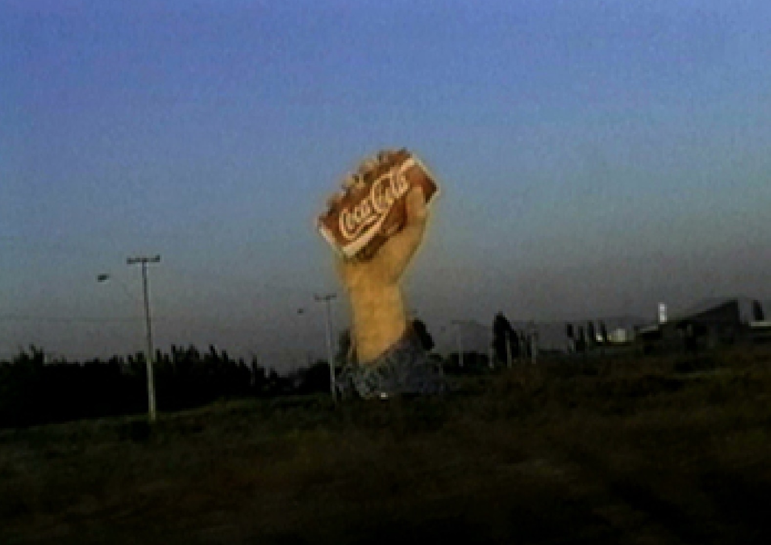 El MACBA inaugura “Martha Rosler: God Bless America!”