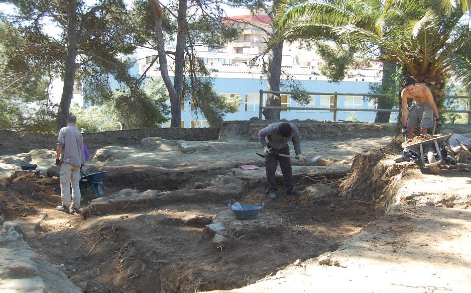 Pràctiques arqueològiques a la vil·la del Collet