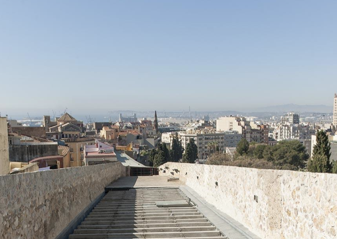 Finalitzen les obres de la muralla romana a la Baixada del Roser