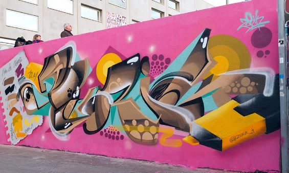 Triple proposta d\'art urbà a Sant Feliu de LLobregat