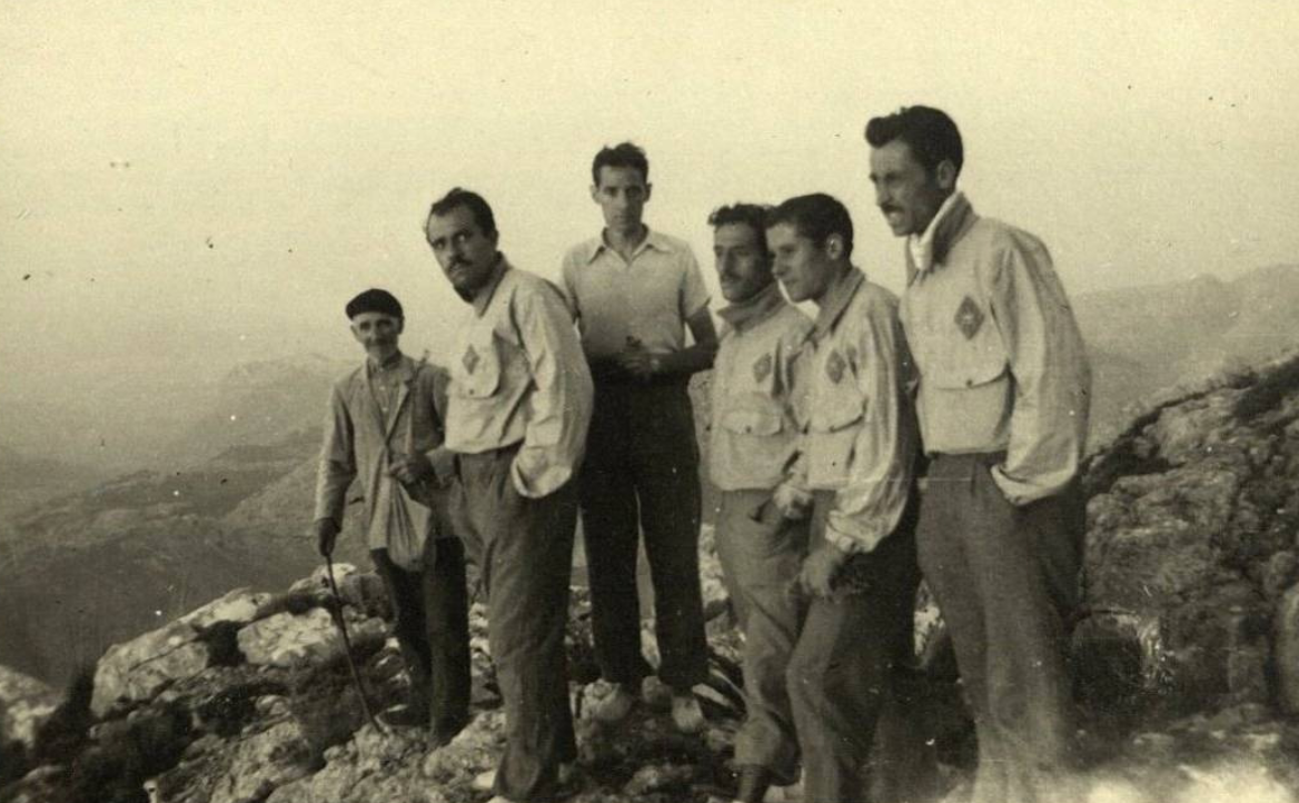 L’Ajuntament de Girona rep el fons documental del Grup Excursionista i Esportiu Gironí