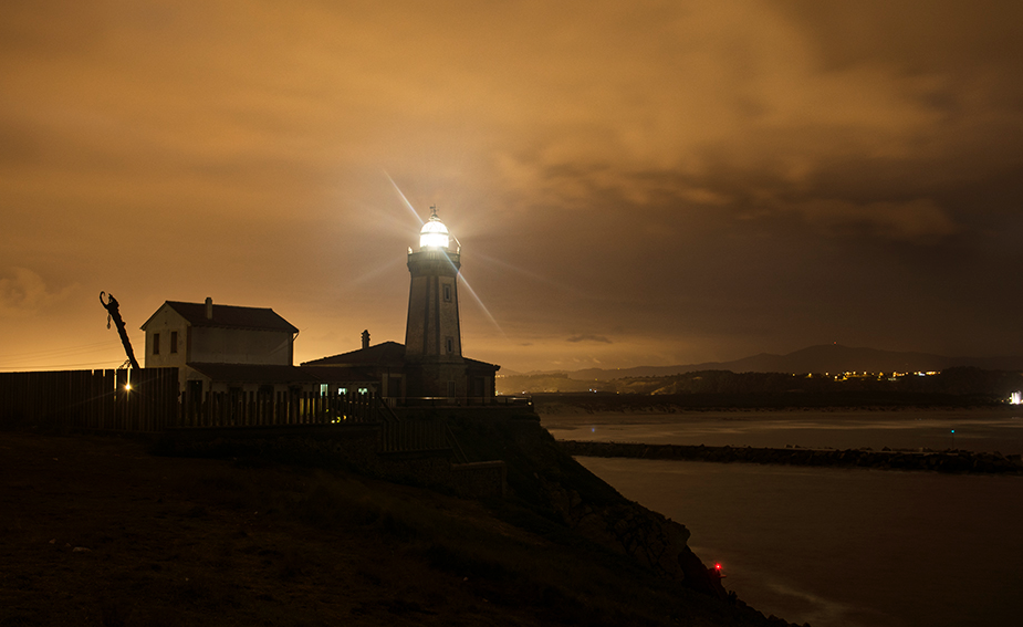 II Biennal de fotografia de Sky Gallery Art\'s