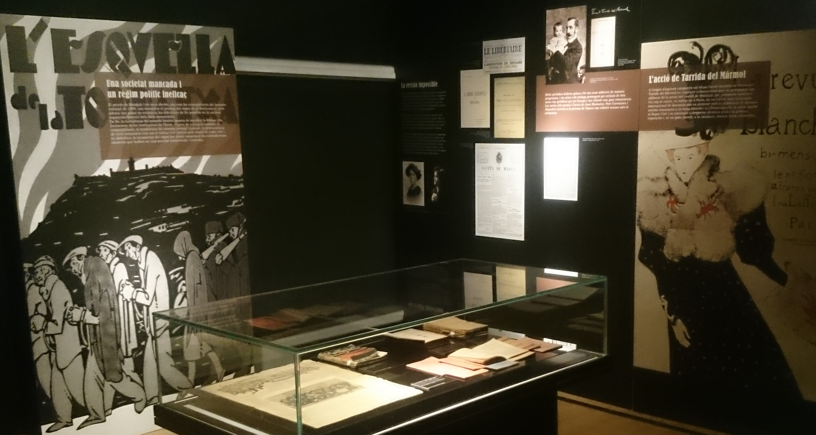 El Castell de Montjuïc muda la pell i es transforma en una al·legoria sobre l\'oblit