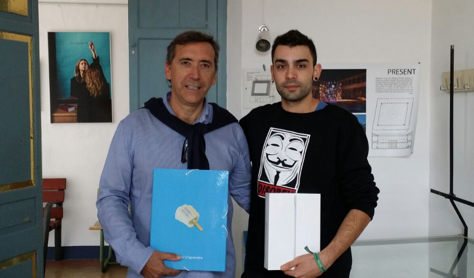 Salvador Saseta guanya el concurs del disseny de la carpeta de l\'EASD