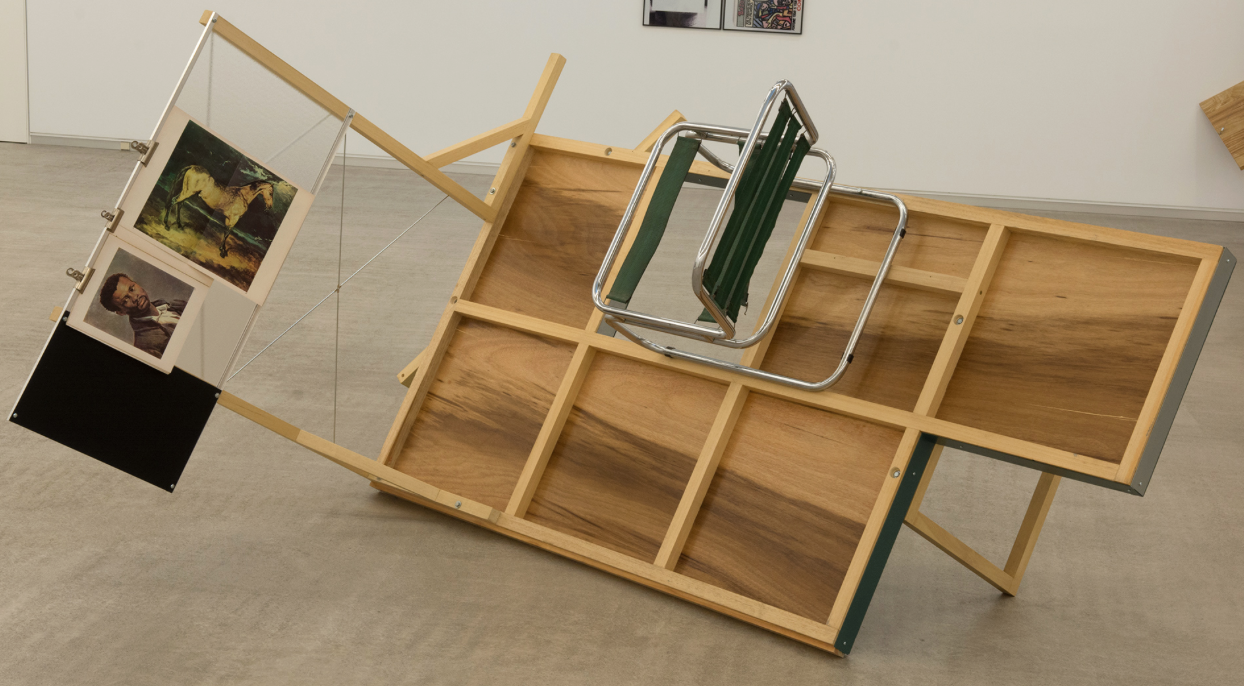 Gran retrospectiva de Txomin Badiola al Museu Reina Sofia