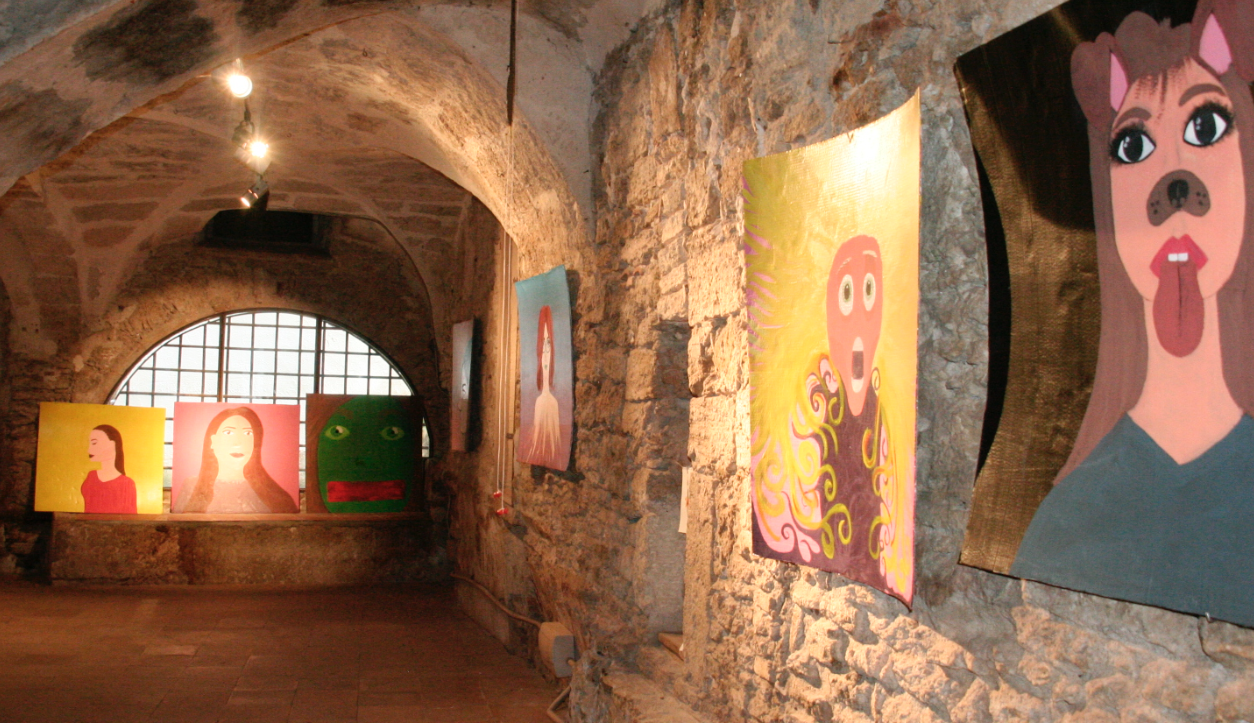 Alumnes de l\'Institut Brugulat a El tint