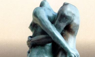 L\'escultora Fili Plaza presenta nova col·lecció de joies i escultures