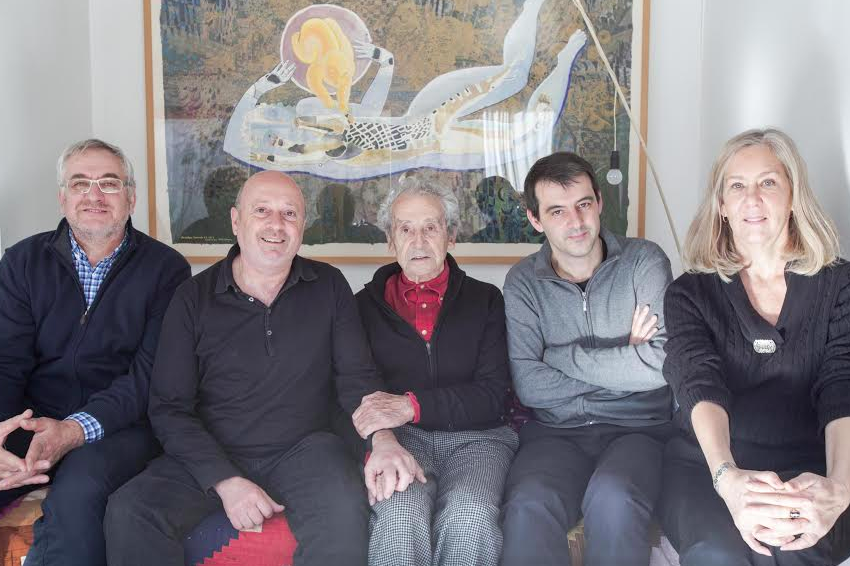 L\'Ajuntament rep la cessió del fons del pintor Jesús Vilallonga i Katherine Slusher