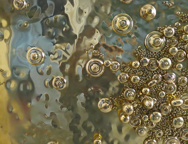 La galeria Machado-Muñoz  acull les escultures del col·lectiu Von Pelt