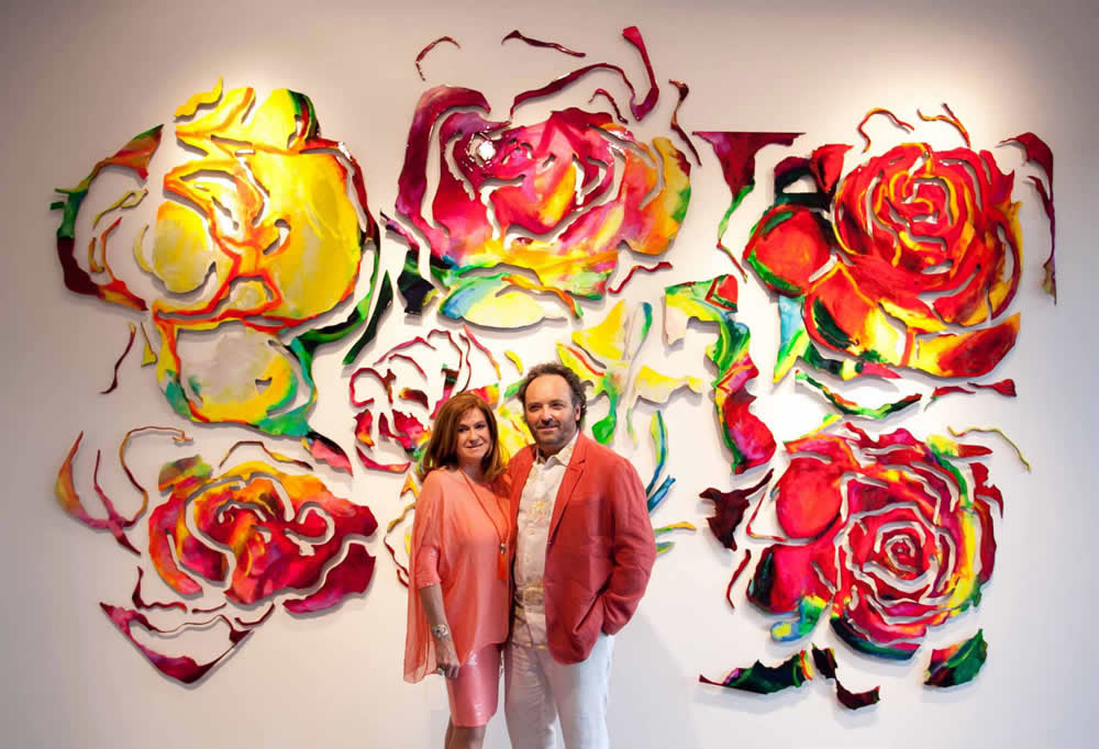 El duo d\'artistes plàstics Muher exposa en la Fira Bazaar Art de Jakarta