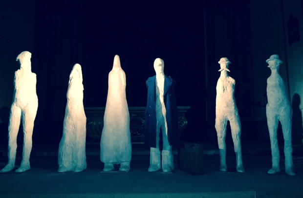 Intervenció escultòrica de Fernando Bravo