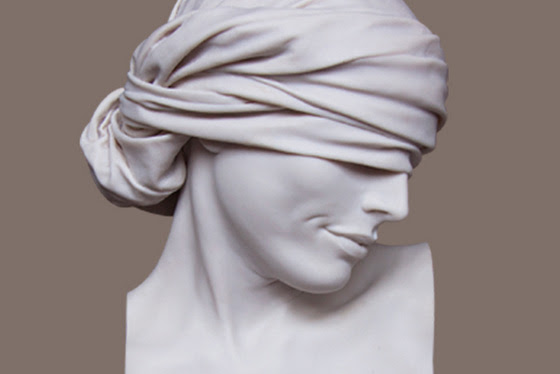 L\'escultura harmònica de César Orrico a la galeria l\'Arcada
