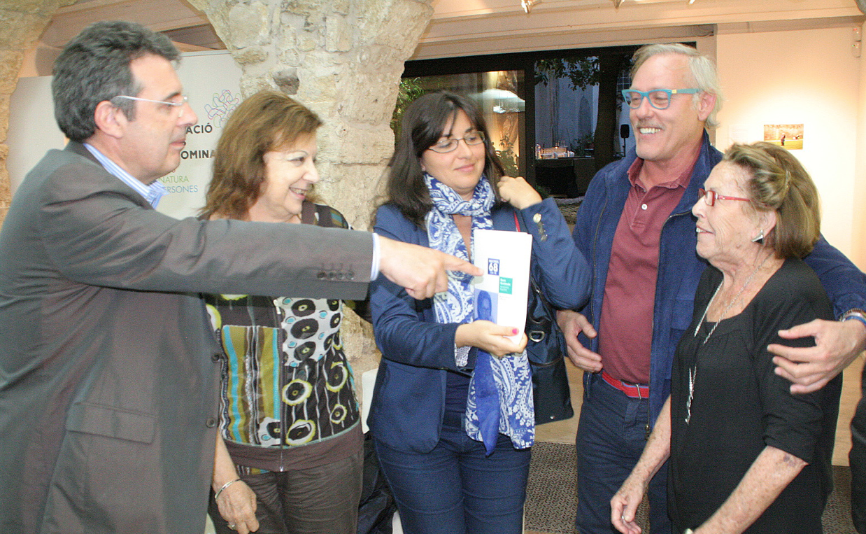 Presentació del llibre de Rosa Gratacós a l\'Espai Eat Art de la Fundació Lluís Coromina