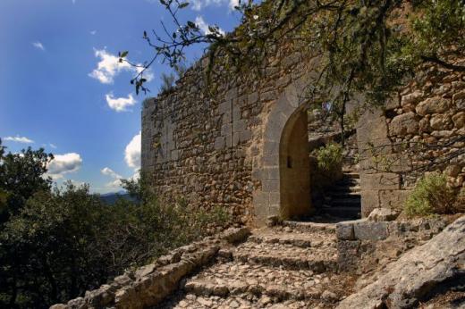 L’Hostatgeria del Castell organitza el 1r Concurs de Pintura Ràpida Castell d’Alaró