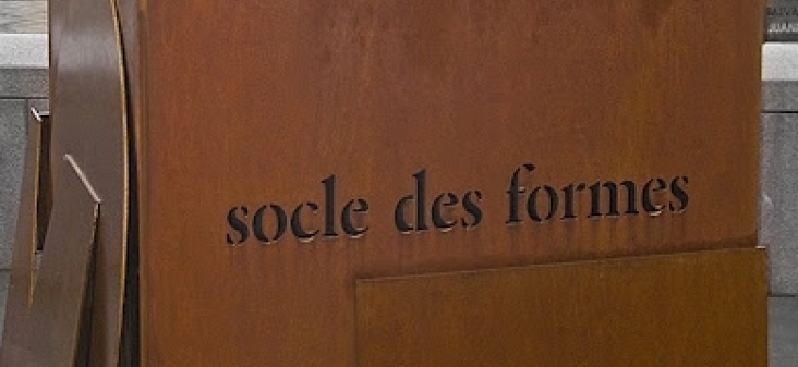 La Fundació Vila Casas dóna a la vila una escultura de Salvador Juanpere