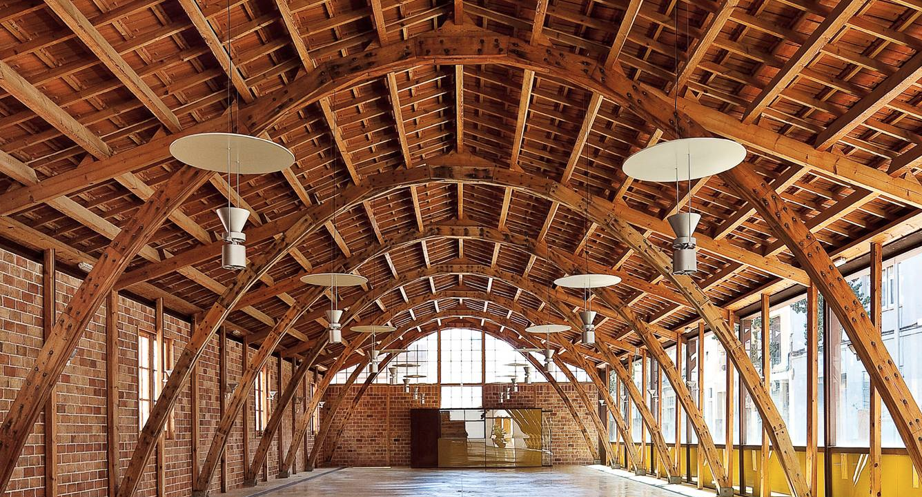 Primer llibre sobre la Nau Gaudí, obra de Daniel Giralt-Miracle