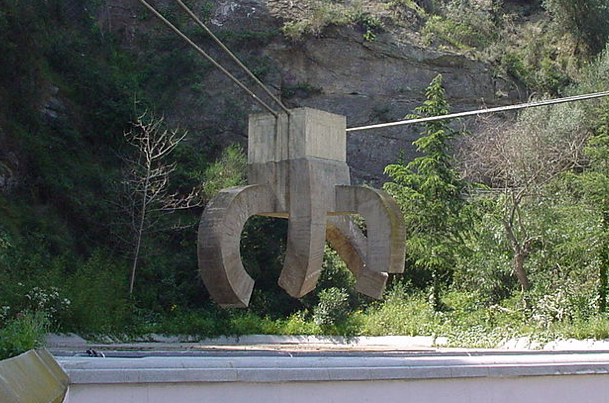 “Elogi de l’aigua”, d’Eduardo Chillida, candidata a “escultura universal a Barcelona”