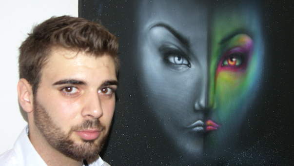 Dibuixos d\'Àlex Silva a la sala Cocteleria 02