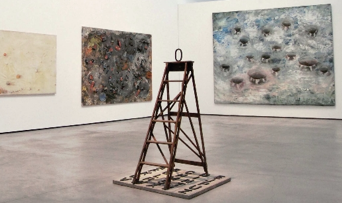 “Implosió” vista per Soad Houman a Es Baluard