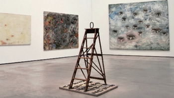 “Implosió” vista per Catalina Joy a Es Baluard